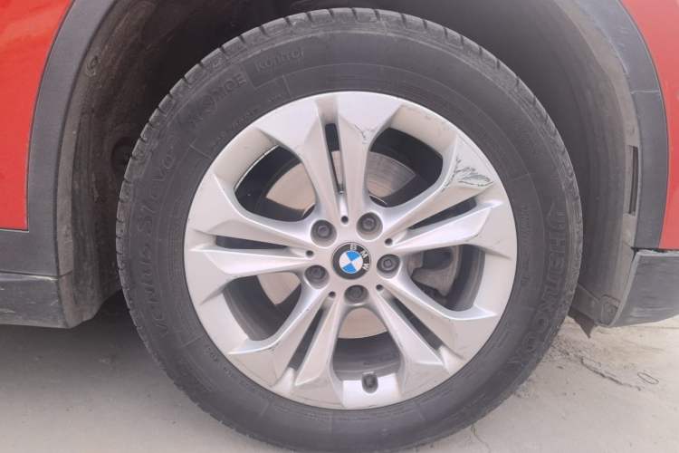 Used BMW X1 2016 sDrive18Li Premium Edition Right Front Wheel Hub