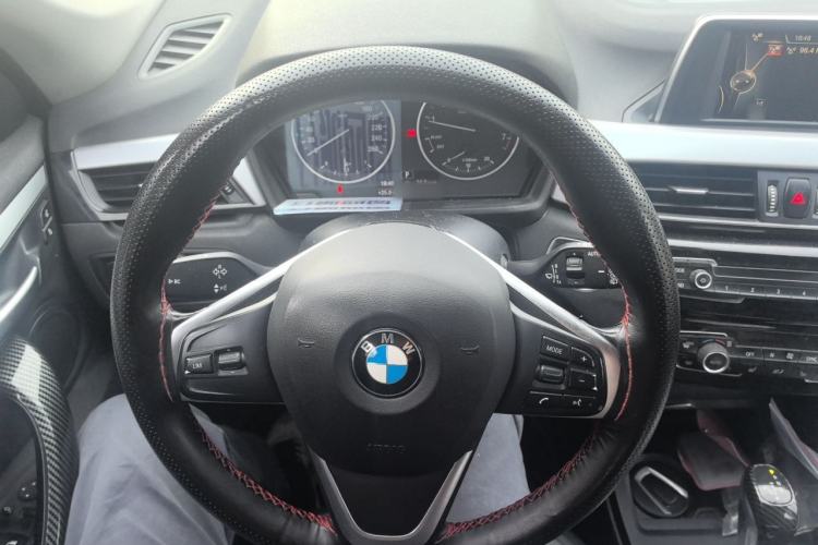Used BMW X1 2016 sDrive18Li Premium Edition Steering Wheel