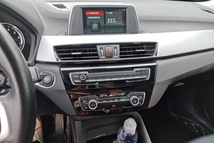 Used BMW X1 2018 sDrive20Li Leading Model Audio And AC Panel