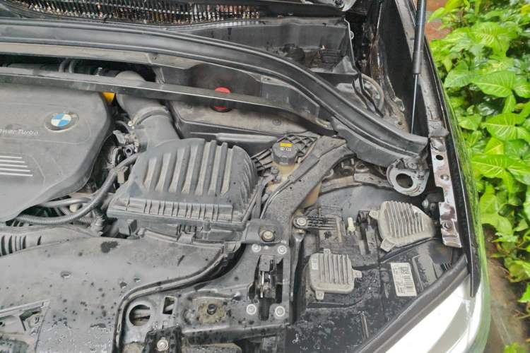 Used BMW X1 2018 sDrive20Li Leading Model Engine Bay Left