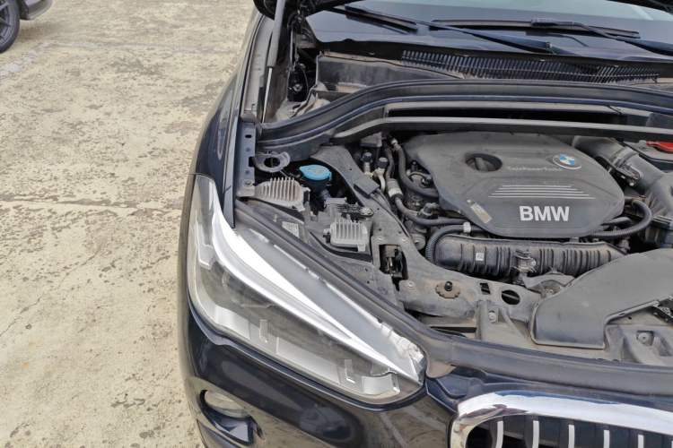 Used BMW X1 2018 sDrive20Li Leading Model Engine Bay Right