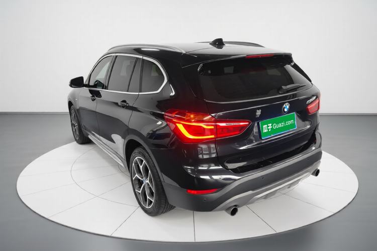 Used BMW X1 2018 xDrive20Li Luxury Edition Exterior 3
