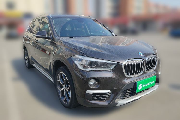 Used BMW X1 2018 sDrive18Li Luxury Model Front Right 45 Deg