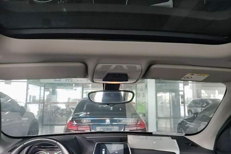 Used BMW X1 2018 xDrive20Li Luxury Edition Headliner