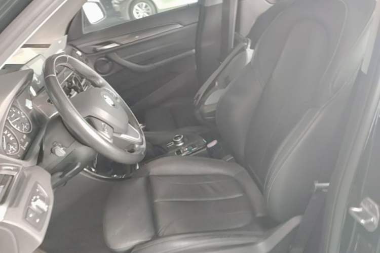 Used BMW X1 2018 xDrive20Li Luxury Edition Left Front Seat