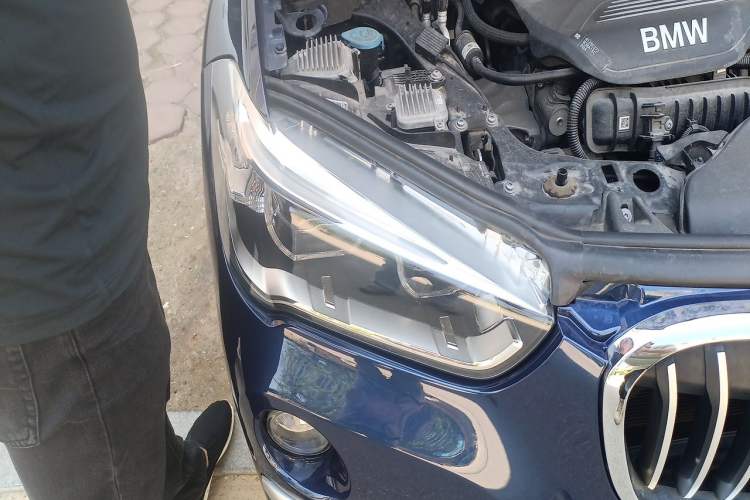 Used BMW X1 2018 sDrive18Li Luxury Model Right Front Headlight