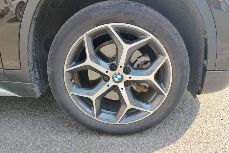 Used BMW X1 2018 sDrive18Li Luxury Model Right Front Wheel Hub