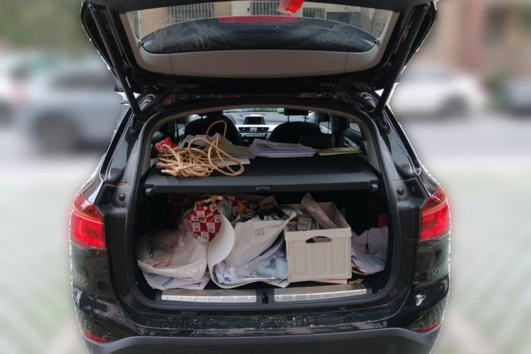 Used BMW X1 2018 sDrive20Li Leading Model Trunk