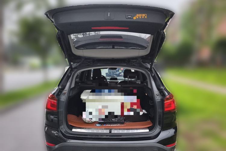Used BMW X1 2018 sDrive18Li Luxury Model Trunk