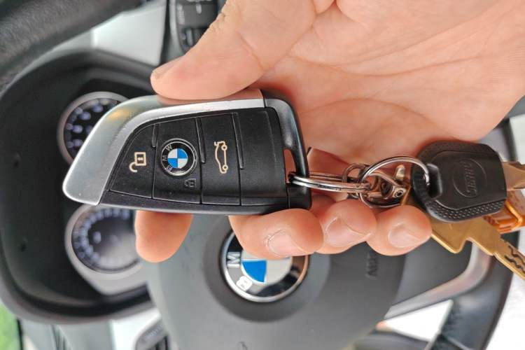 Used BMW X1 2018 sDrive20Li Leading Model Vehicle Key