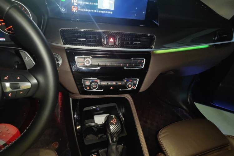 Used BMW X1 2018 sDrive18Li Luxury Model Audio And AC Panel