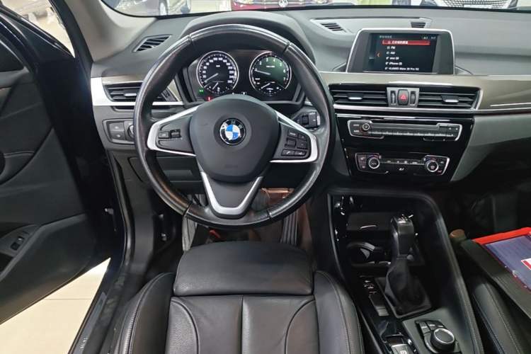 Used BMW X1 2018 sDrive18Li Luxury Model Audio And AC Panel