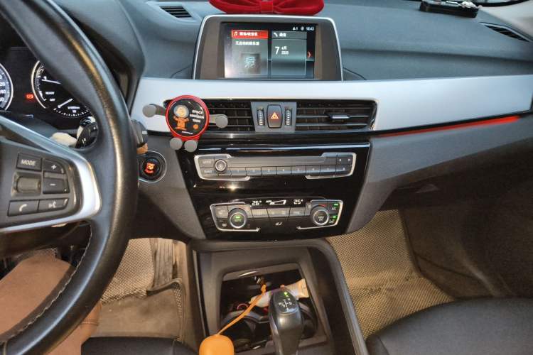 Used BMW X1 2018 sDrive20Li Leading Model Audio And AC Panel