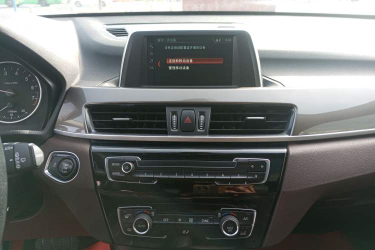 Used BMW X1 2018 sDrive18Li Luxury Model Audio And AC Panel