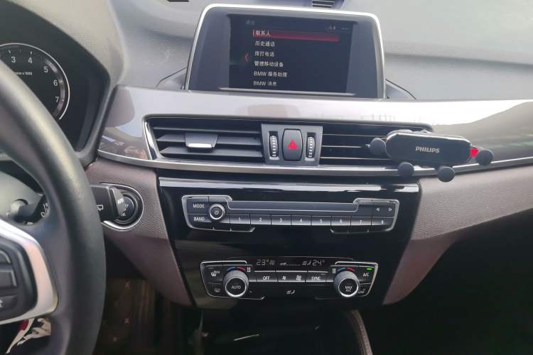 Used BMW X1 2018 sDrive18Li Luxury Model Audio And AC Panel