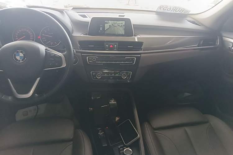 Used BMW X1 2018 sDrive18Li Luxury Model Audio And AC Panel