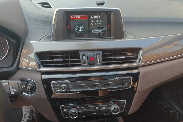 Used BMW X1 2018 sDrive18Li Luxury Model Audio And AC Panel