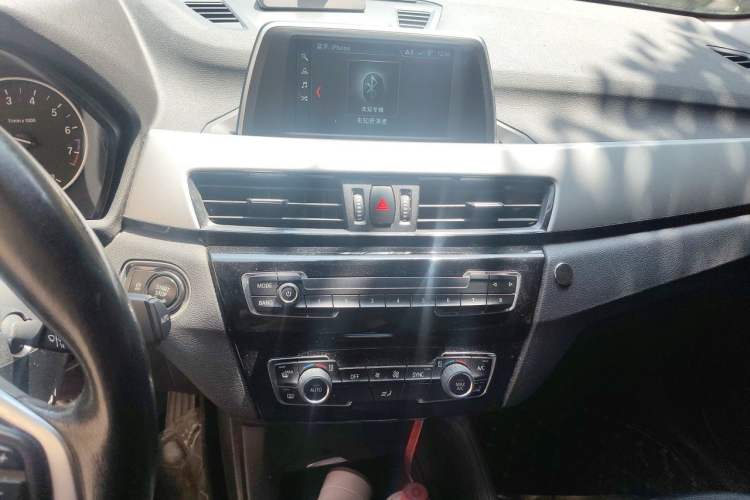 Used BMW X1 2018 sDrive18Li Fashion Model Audio And AC Panel
