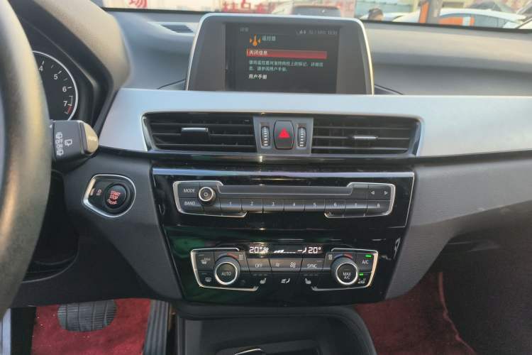 Used BMW X1 2018 sDrive18Li Fashion Model Audio And AC Panel
