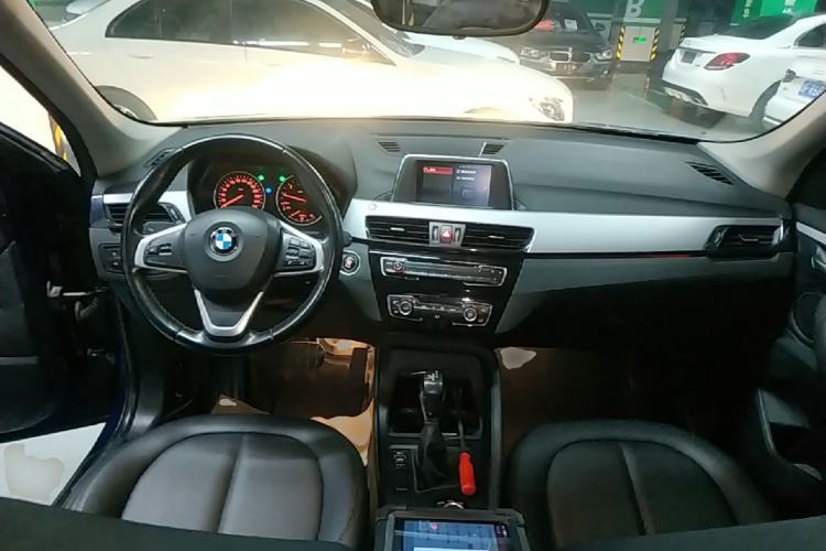 Used BMW X1 2018 sDrive18Li Fashion Model Center Console