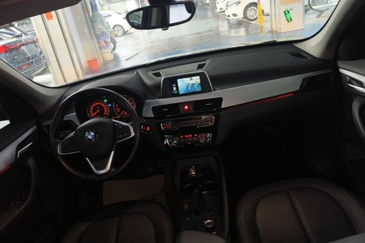 Used BMW X1 2018 sDrive20Li Leading Model Center Console