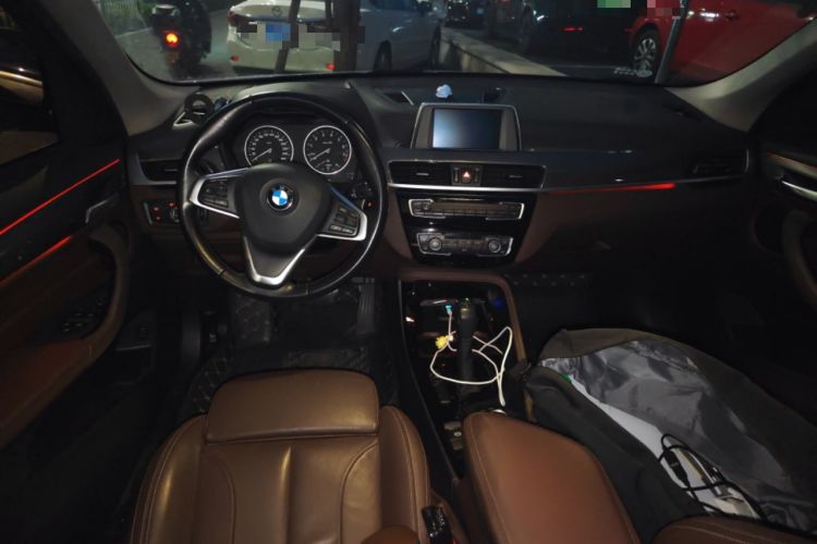 Used BMW X1 2018 sDrive18Li Luxury Model Center Console