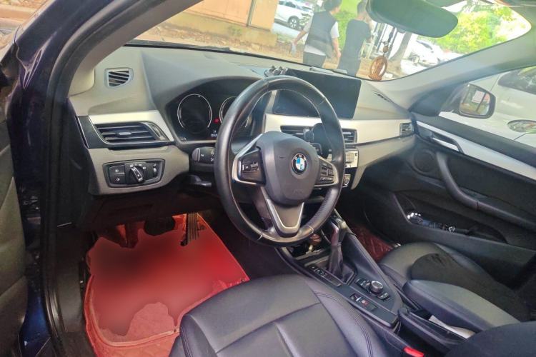 Used BMW X1 2018 sDrive20Li Leading Model Center Console