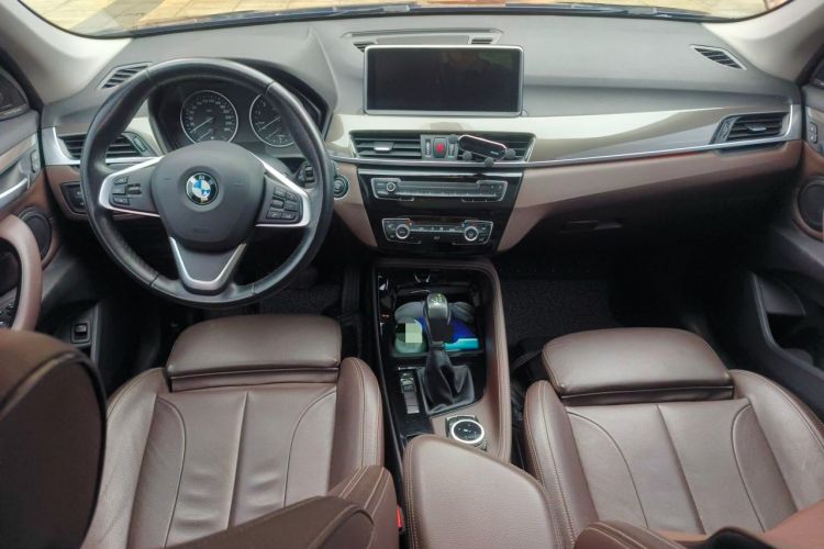 Used BMW X1 2018 sDrive18Li Luxury Model Center Console
