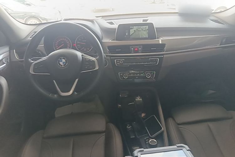 Used BMW X1 2018 sDrive18Li Luxury Model Center Console