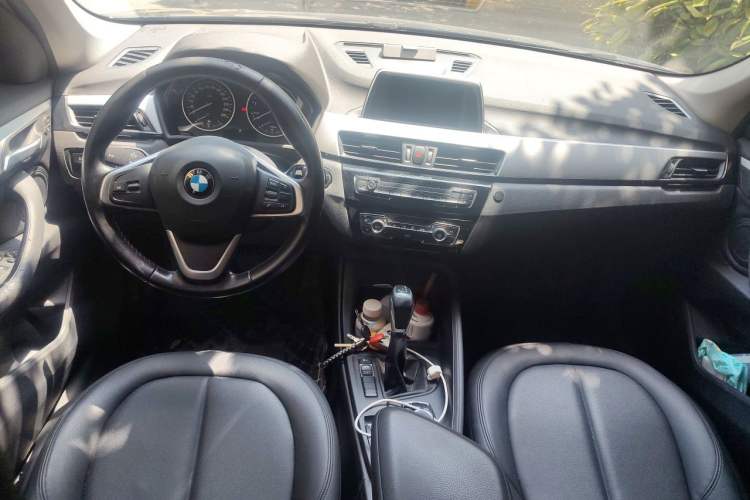 Used BMW X1 2018 sDrive18Li Fashion Model Center Console