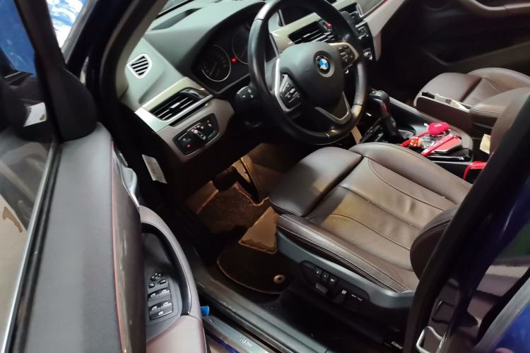Used BMW X1 2018 xDrive20Li Luxury Model Driver Seat