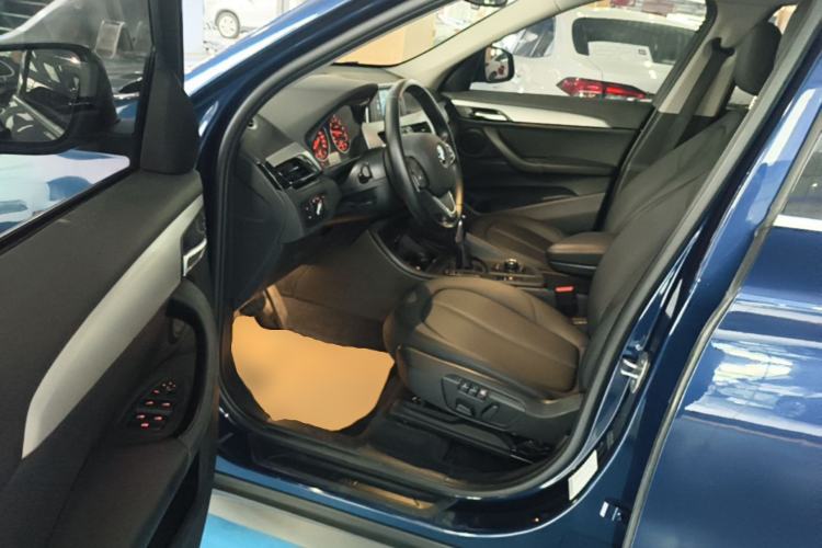 Used BMW X1 2018 sDrive20Li Leading Model Driver Seat