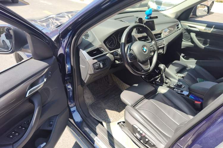 Used BMW X1 2018 sDrive18Li Luxury Model Driver Seat