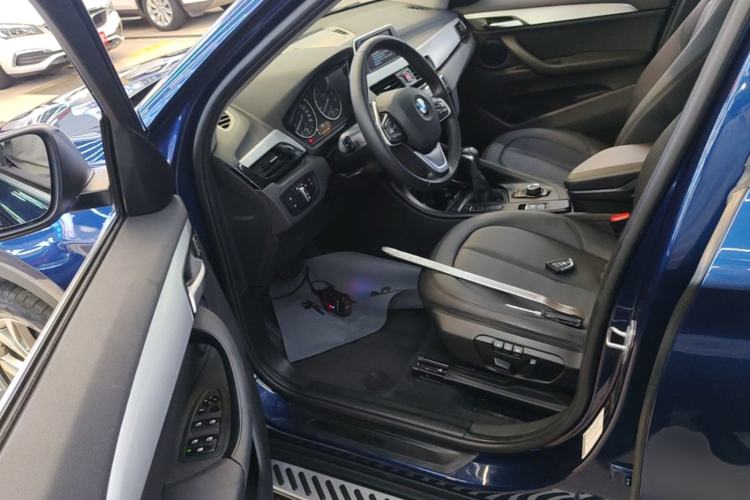Used BMW X1 2018 sDrive20Li Leading Model Driver Seat
