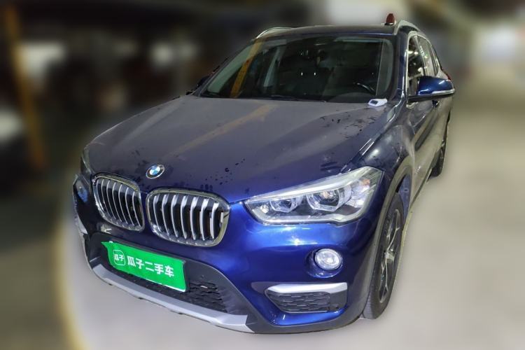 Used BMW X1 2018 xDrive20Li Luxury Model Guazi used car, China used car export, Used car for sale, Used BMW cars, Cheapest cars for sale