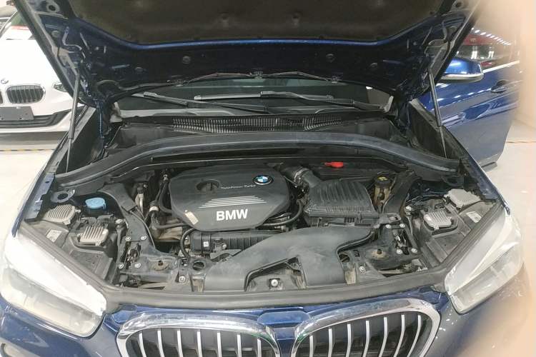 Used BMW X1 2018 sDrive18Li Luxury Model Engine Bay