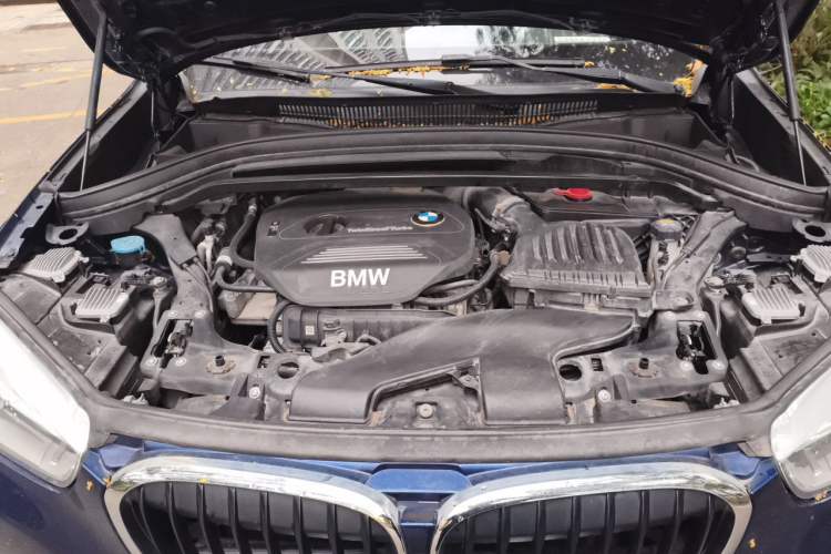 Used BMW X1 2018 sDrive18Li Luxury Model Engine Bay