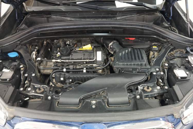 Used BMW X1 2018 sDrive18Li Fashion Model Engine Bay