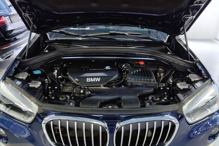 Used BMW X1 2018 sDrive18Li Luxury Model Engine Bay