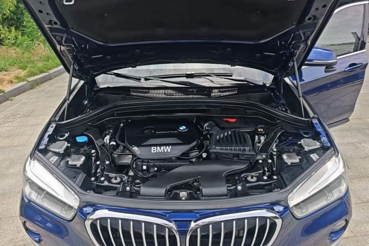 Used BMW X1 2018 sDrive18Li Luxury Model Engine Bay