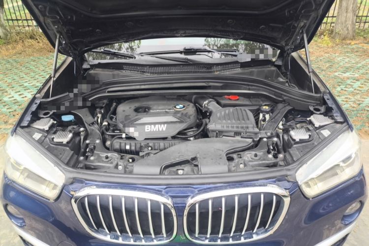 Used BMW X1 2018 xDrive20Li Luxury Edition Engine Bay