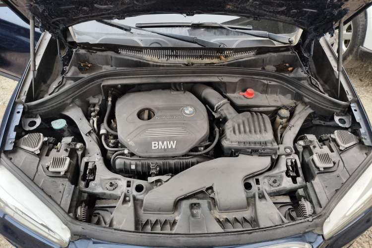 Used BMW X1 2018 sDrive20Li Leading Model Engine Bay