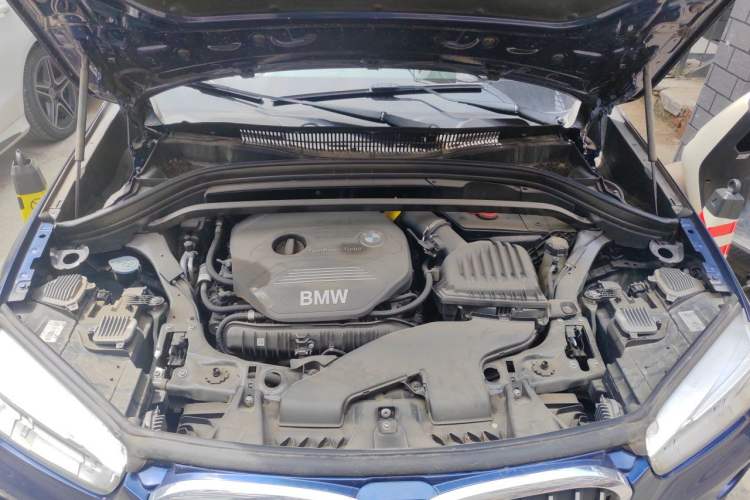 Used BMW X1 2018 sDrive20Li Leading Model Engine Bay