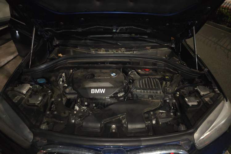 Used BMW X1 2018 sDrive18Li Luxury Model Engine Bay