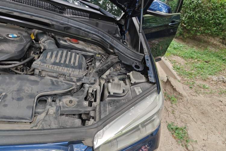 Used BMW X1 2018 xDrive20Li Luxury Edition Engine Bay Left