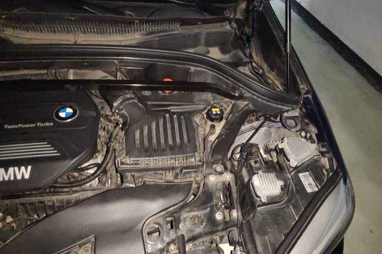 Used BMW X1 2018 sDrive18Li Luxury Model Engine Bay Left