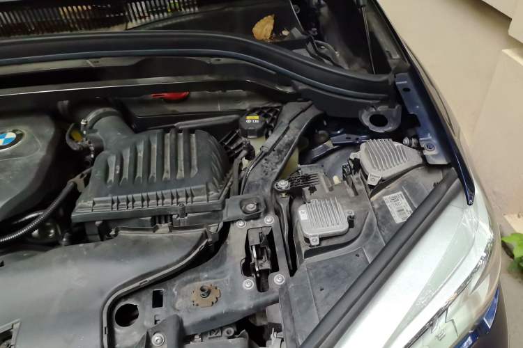 Used BMW X1 2018 xDrive20Li Luxury Model Engine Bay Left