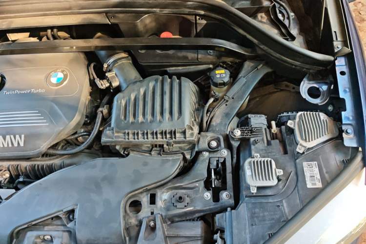 Used BMW X1 2018 sDrive20Li Leading Model Engine Bay Left