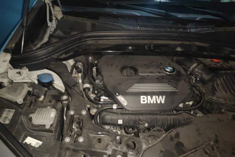 Used BMW X1 2018 xDrive20Li Luxury Edition Engine Bay Right