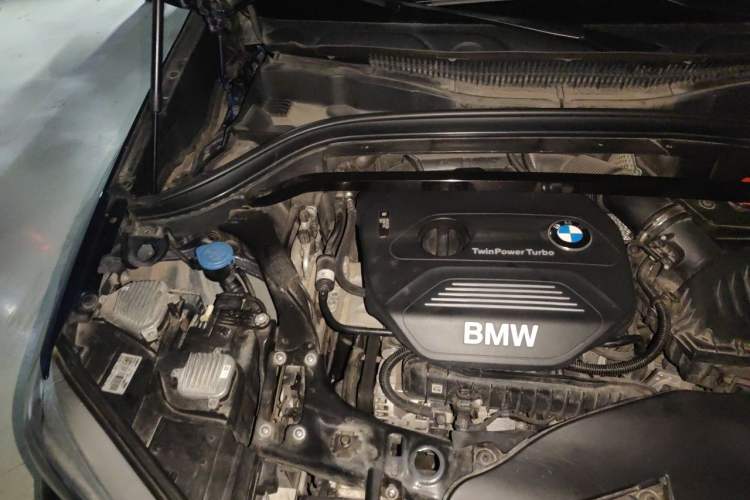 Used BMW X1 2018 sDrive18Li Luxury Model Engine Bay Right